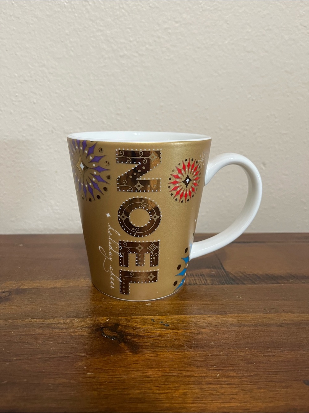 NWT Starbucks 2006 Gold Noel Holiday Cheer Ceramic Mug